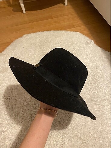  Beden siyah şapka