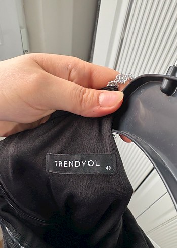 Siyah Drapeli Uzun Straplez Kadın Elbise - Görsel 3