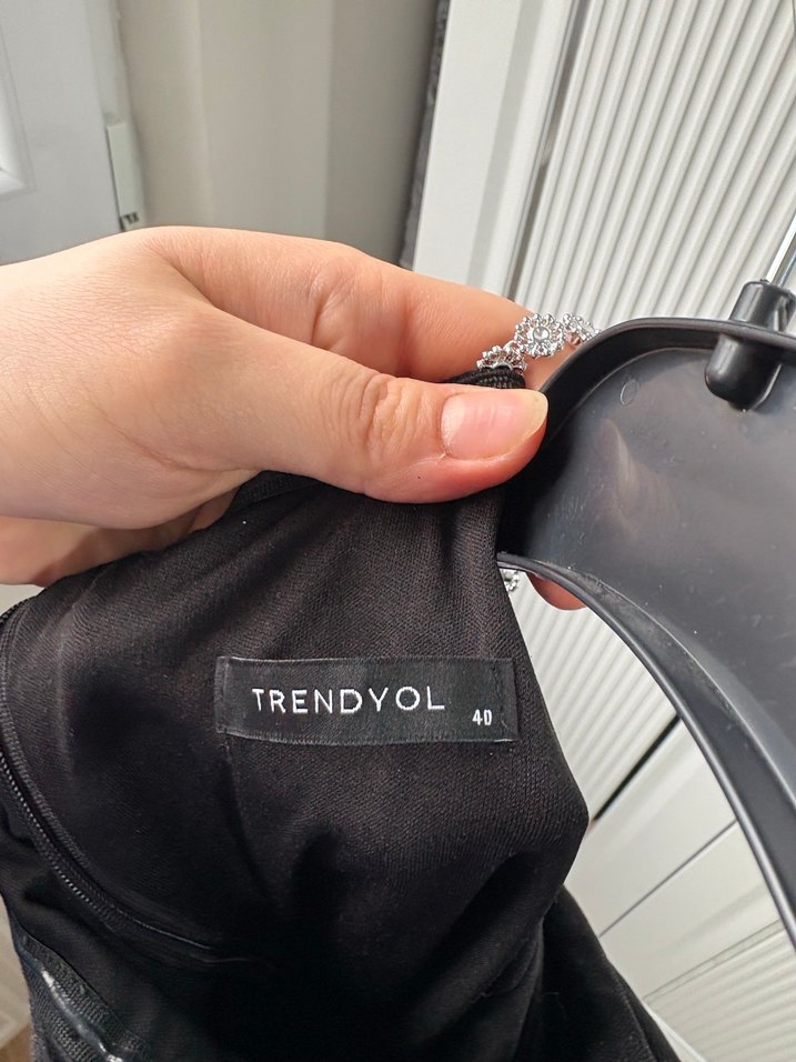 Siyah Drapeli Uzun Straplez Kadın Elbise - Görsel 3