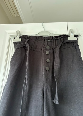 Siyah Kemerli Rahat Kesim Keten Pantolon - Görsel 2