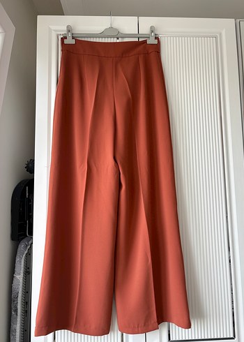 Kadın Rahat Kesim Pilili Pantolon - Görsel 4