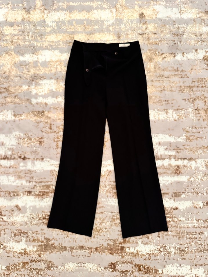 Klasik Siyah Deri Tokalı Kadın Blazer Takım - Görsel 3