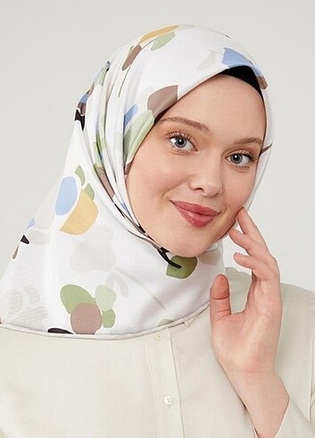Levidor Asimetrik Deseni Twill Eşarp