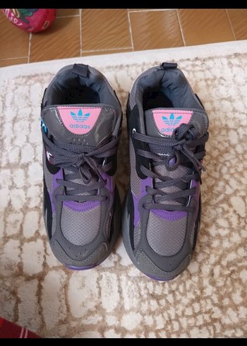 Adidas Bağcıklı Gri Mor Spor Ayakkabı