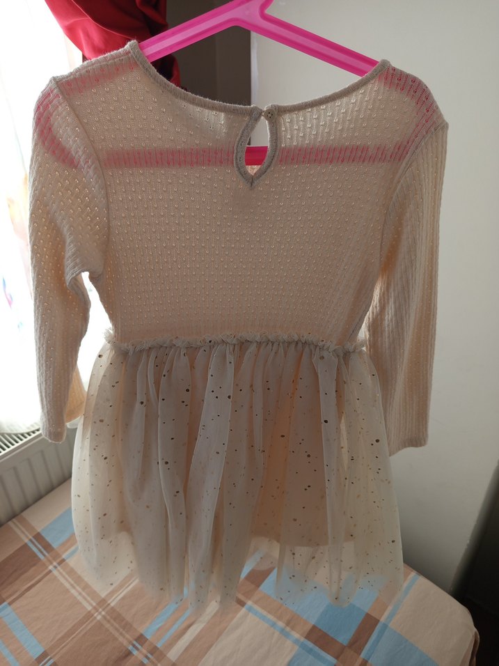 Kız Çocuk Beyaz Fırfırlı Uzun Kollu Elbise - Görsel 3