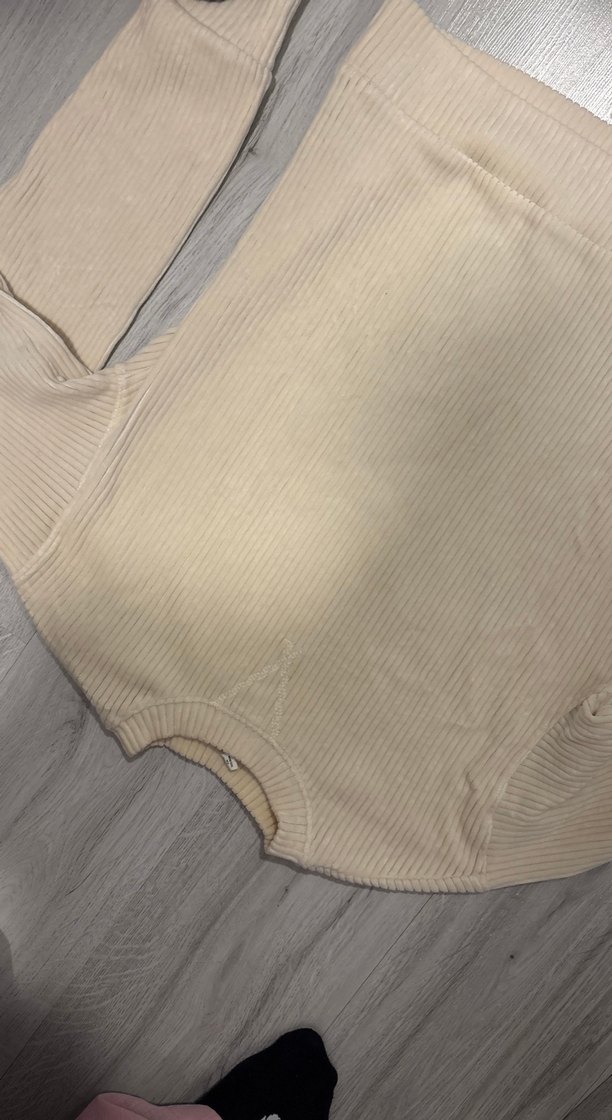 Bej Kadın Uzun Kollu Pilili Triko - Görsel 2