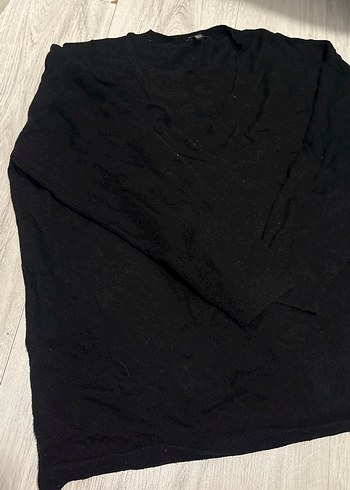 Düğmeli Siyah V Yakalı Kadın Kazak - Görsel 4