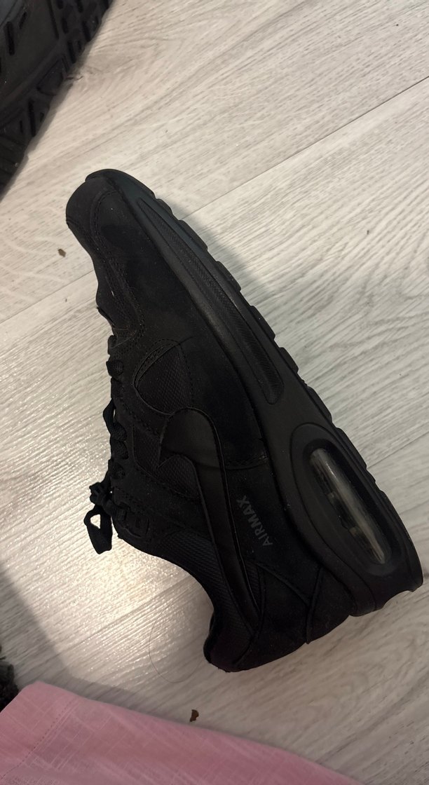 Siyah Nike Air Max Suni Deri Kadın Spor Ayakkabı - Görsel 4