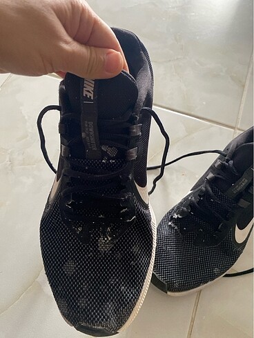43 Beden Nike spor ayakkabısı