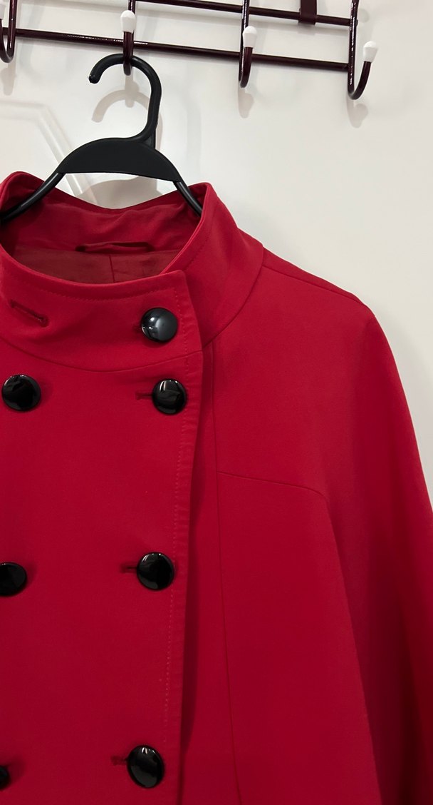 Kırmızı ceket - Görsel 2