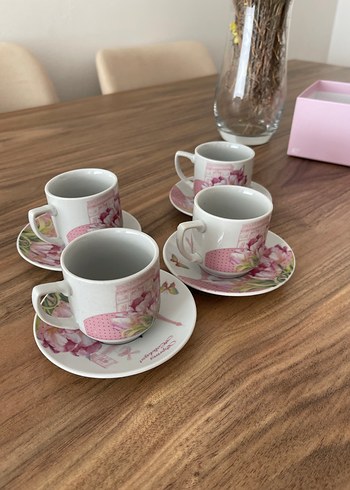 Pembe Çiçek Desenli 4'lü Fincan Seti - Görsel 4
