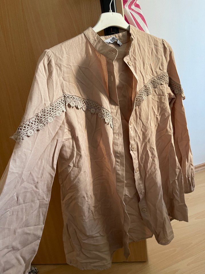 Bej Dantel Detaylı Uzun Kollu Keten Gömlek - Görsel 2