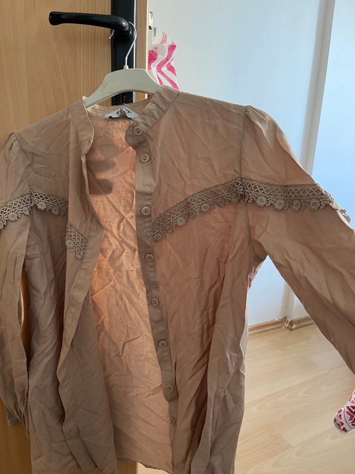 Bej Dantel Detaylı Uzun Kollu Keten Gömlek - Görsel 3