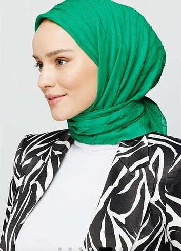 Beden Benetton Yeşili Bambu Piliseli Eşarp