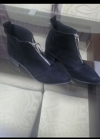 Siyah bot - Görsel 8