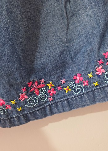 Nakışlı Fırfırlı Kız Çocuk Kot Elbise - Görsel 2