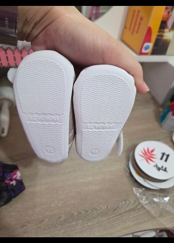 Beyaz Kürklü Kız Bebek İlk Adım Ayakkabısı - Görsel 4