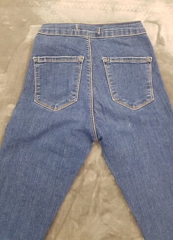 26 Beden Addax jean.