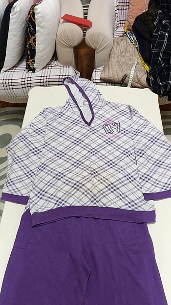 l Beden mor Renk Çok fazla Kullanılmadık pijama tk.