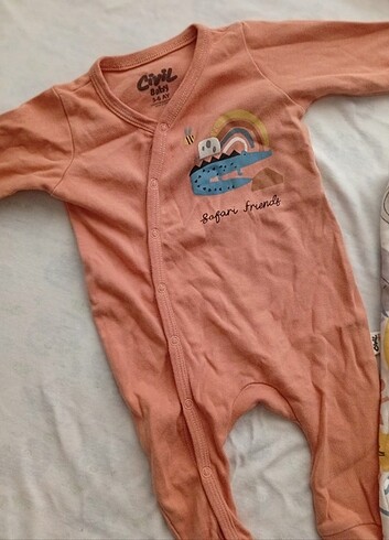 3 Ay Beden çeşitli Renk Bebek tulum