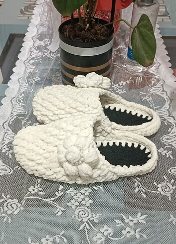 Kışlık kadife ipten terlik - Görsel 2