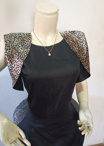 Leopar Desenli Drapeli Siyah ipek saten tulum 38/40