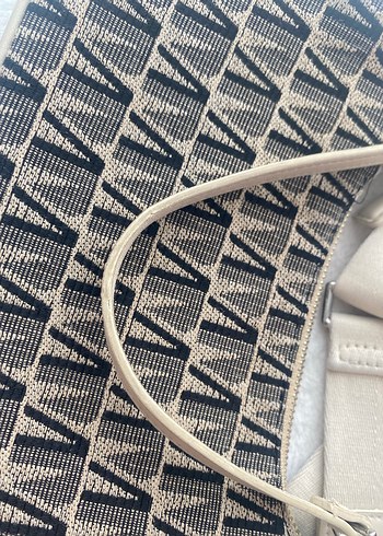 Bej Tokalı Kadın Omuz Çantası - Görsel 5