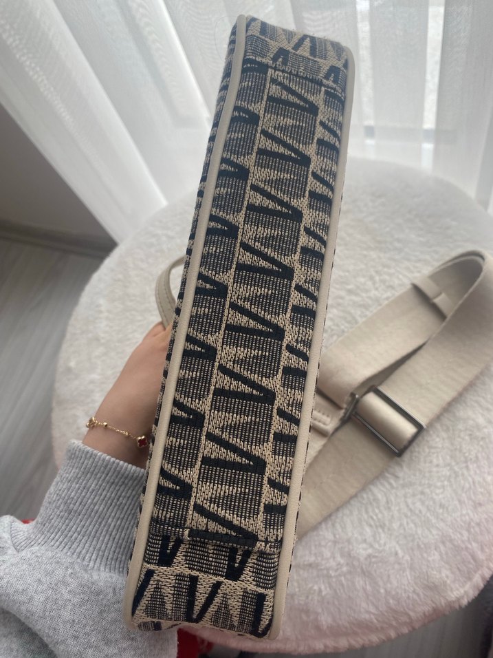 Bej Tokalı Kadın Omuz Çantası - Görsel 3