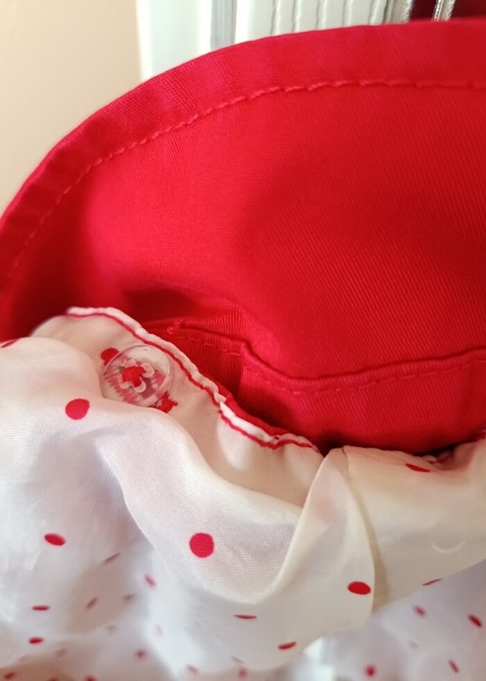 LCW Waikiki kız çocuk yağmurluk  - Görsel 2