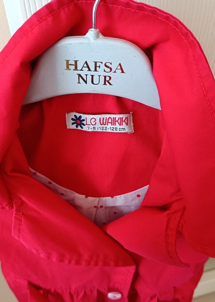 LCW Waikiki kız çocuk yağmurluk  - Görsel 4