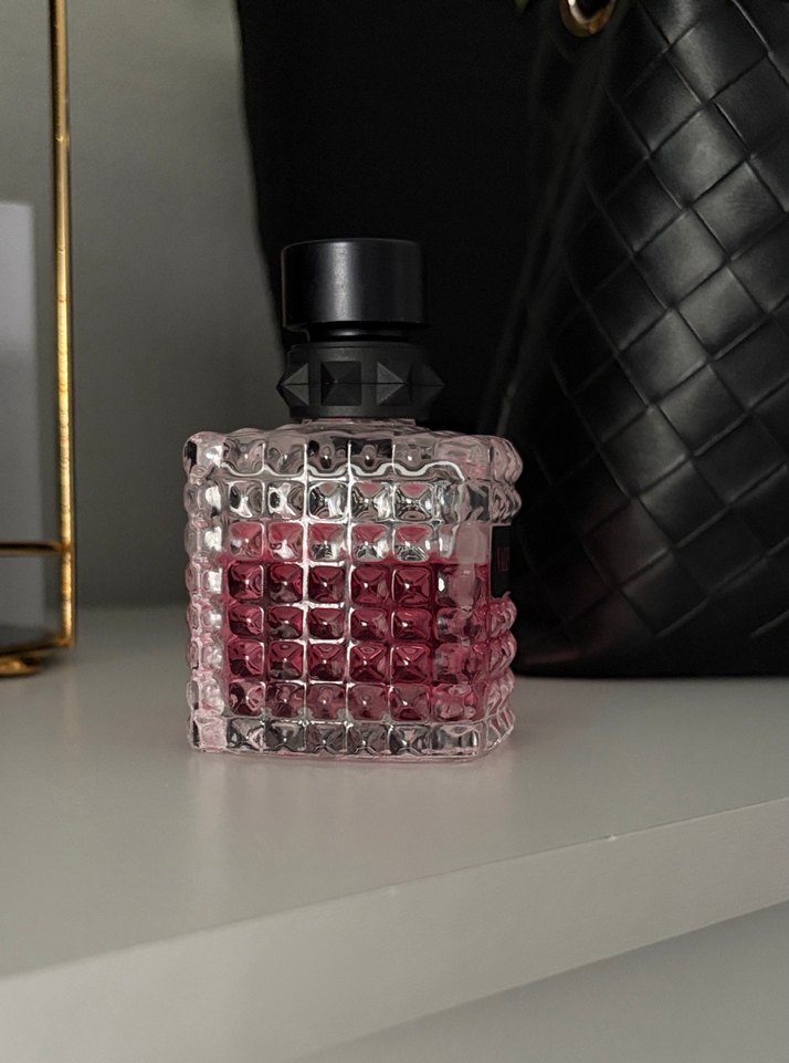 Valentino Kadın Parfümü - Görsel 2