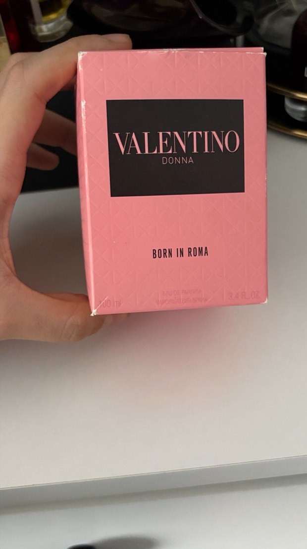 Valentino Kadın Parfümü - Görsel 3