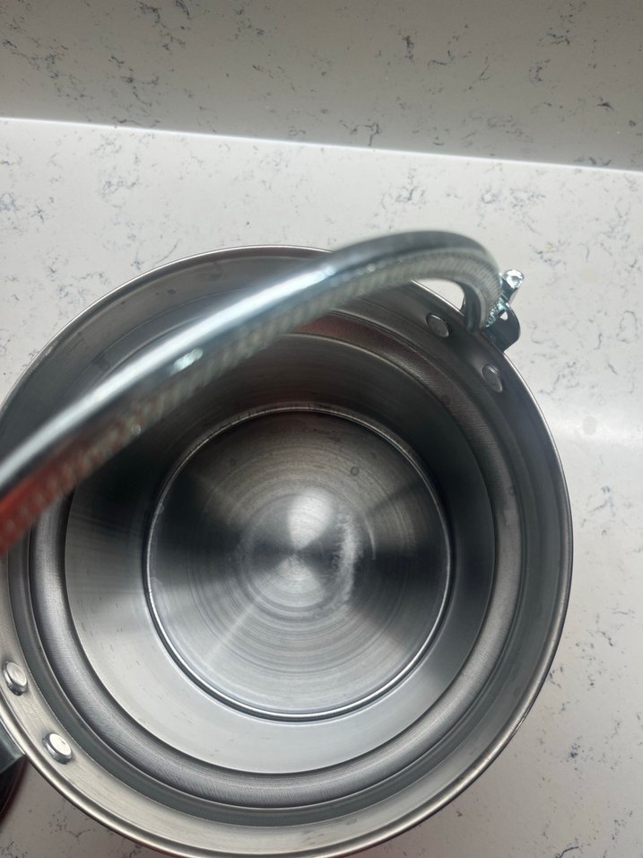 Parlak Gri Metal Kapaklı bakrac - Görsel 3