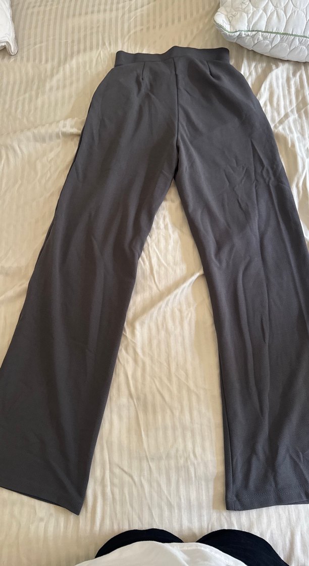 Gri Kadın Salaş Kumaş Pantolon - Görsel 2