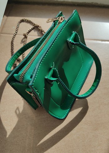 Yeşil Deri Zincir Detaylı Kadın Çanta - Görsel 3