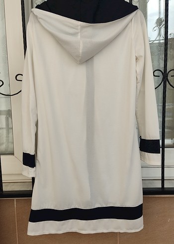 Beyaz sportif Fermuarlı  kapşonlu Uzun Ceketi - Görsel 2