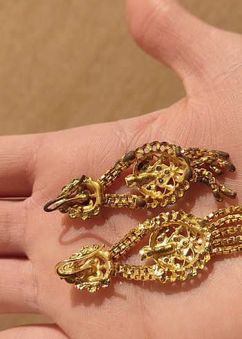 Altın Renkli Mini Püsküllü Vintage hint Küpe - Görsel 6