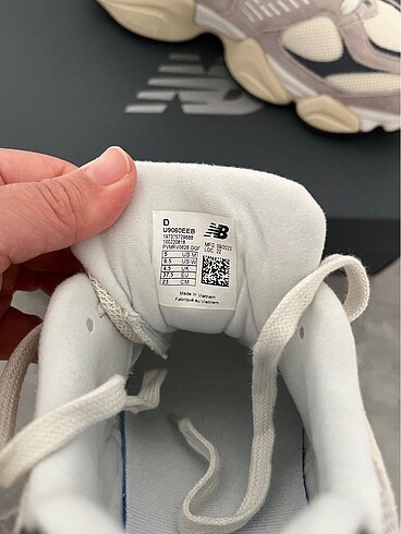 37,5 Beden beyaz Renk New Balance 9060