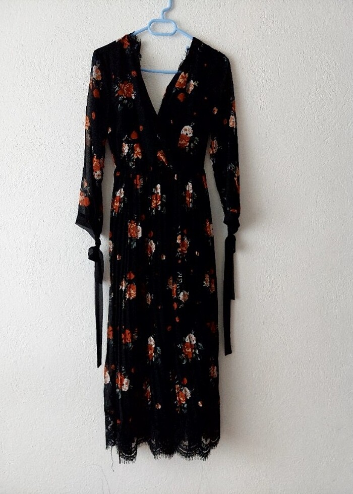 Özel günler için elbise  - Görsel 3