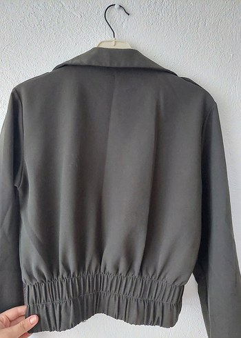 Kadın Beli ve Kolları sıkmalı ceket - Görsel 4