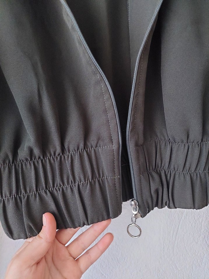 Kadın Beli ve Kolları sıkmalı ceket - Görsel 2