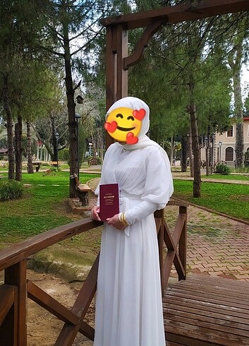 Diğer Tesettür abiye elbise
