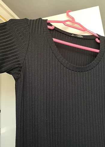l Beden Siyah Midi Kısa Kollu Fitted Elbise