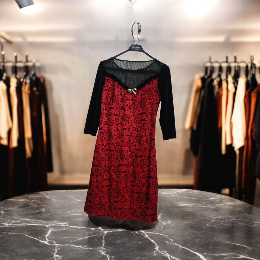 Klasik Zarafet Kırmızı Dantelli Uzun Kollu Elbise - Görsel 4