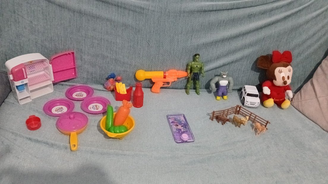 Renkli Oyuncak Mutfak Seti ve Figürler - Görsel 2