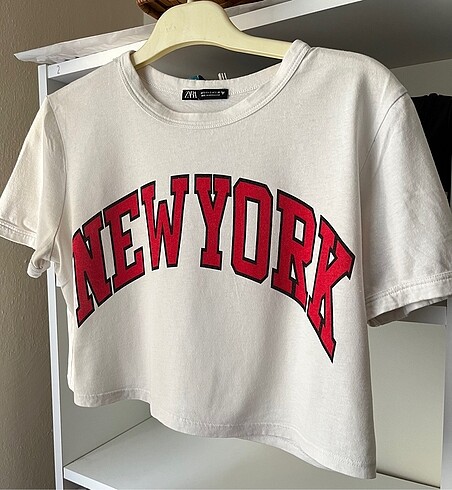 Crop T-shirt