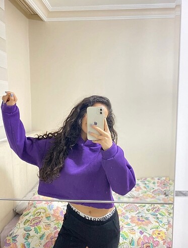 MOR CROP SWEAT