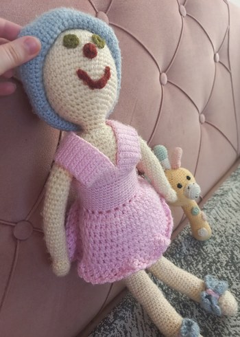 Diğer Pastel renkli örgü oyuncak bebek ve çıngırak