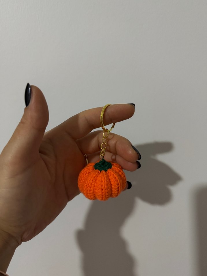 Amigurumi Balkabağı Anahtarlık - Görsel 3