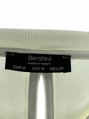 m Beden beyaz Renk Bershka Bluz %70 İndirimli.